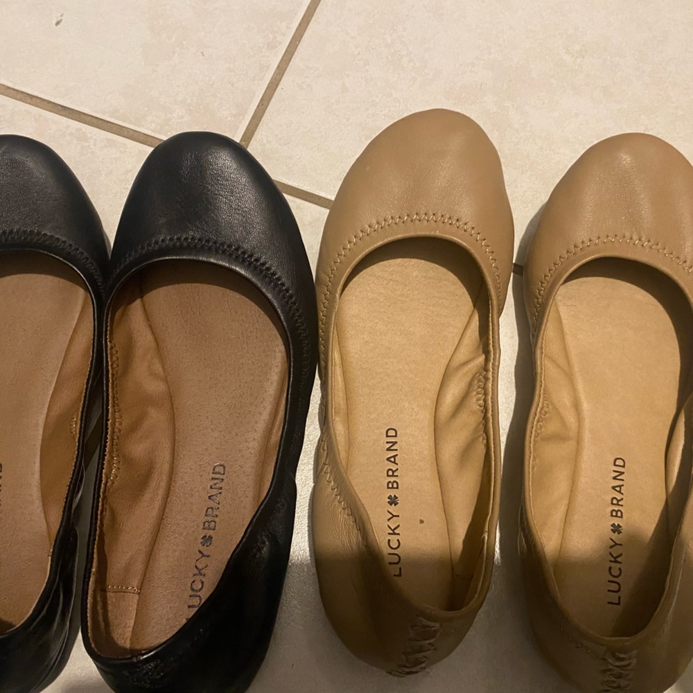 2 pair Lucky brand ballet flats 7.5